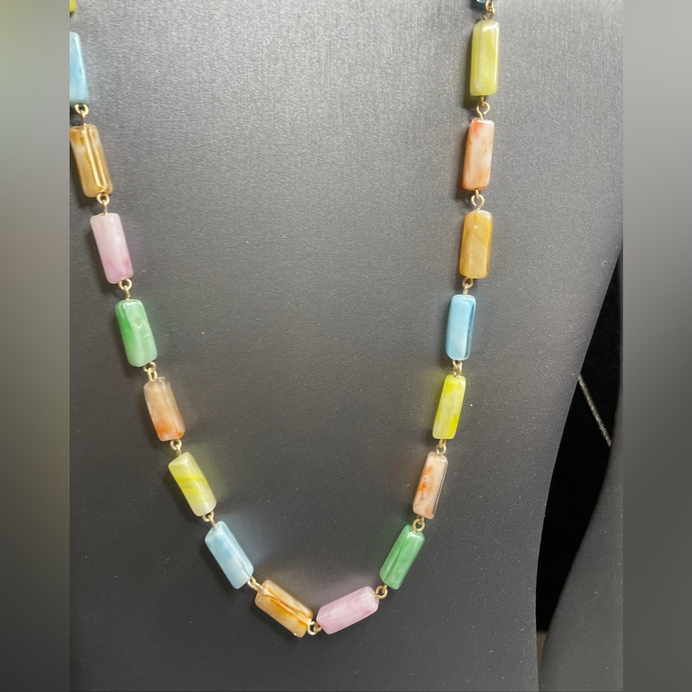 Vintage Pastel Colored Glass 22” Gold tone findings Vintage Necklace spring ring